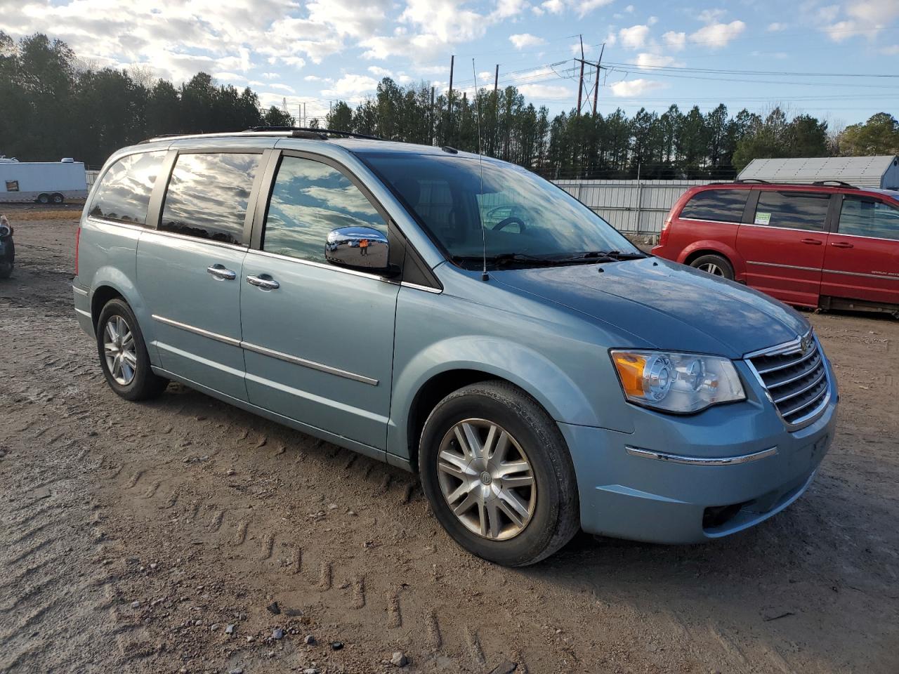 Lot #3028345797 2009 CHRYSLER TOWN & COU