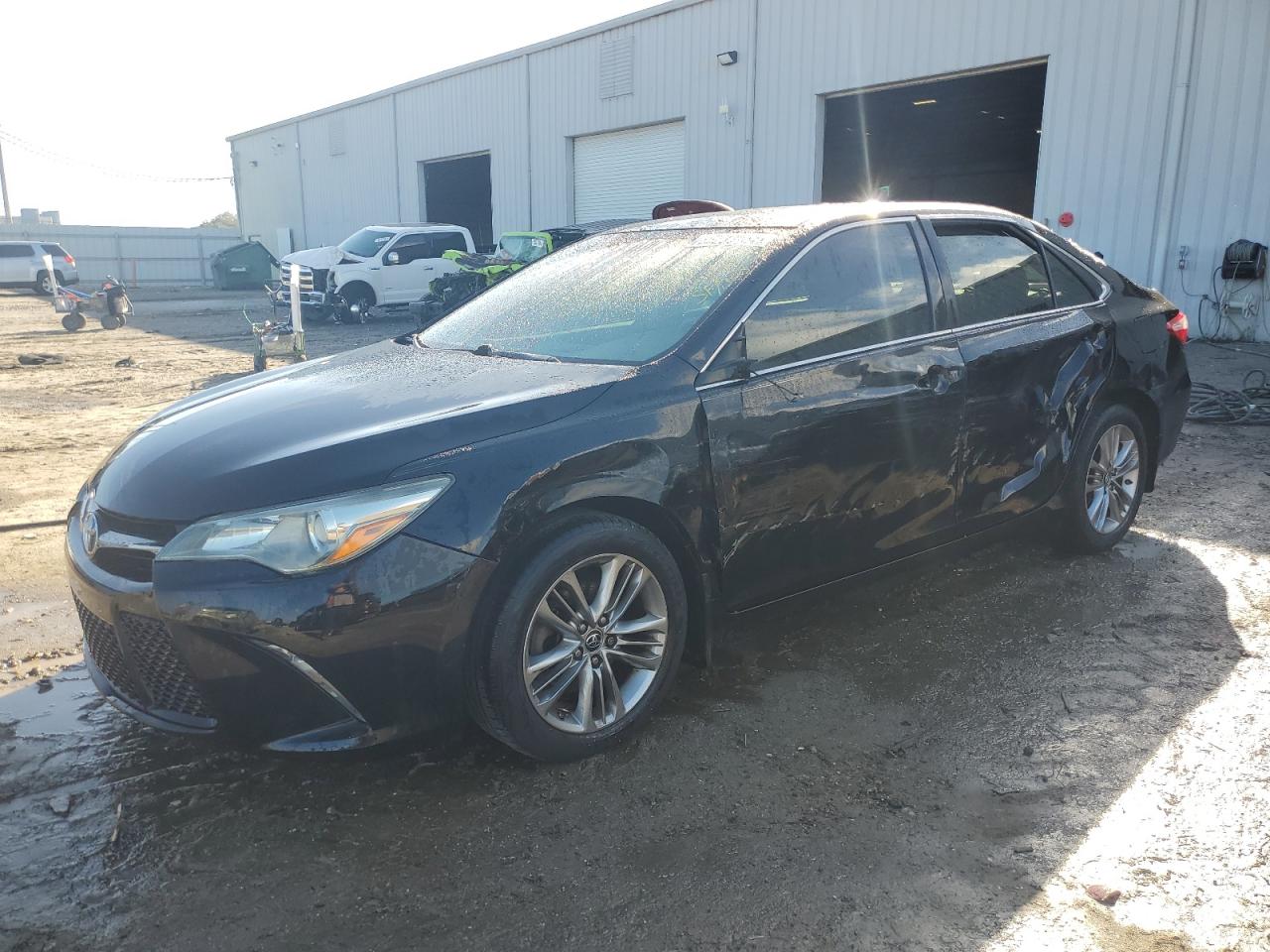 Lot #3028617962 2015 TOYOTA CAMRY LE