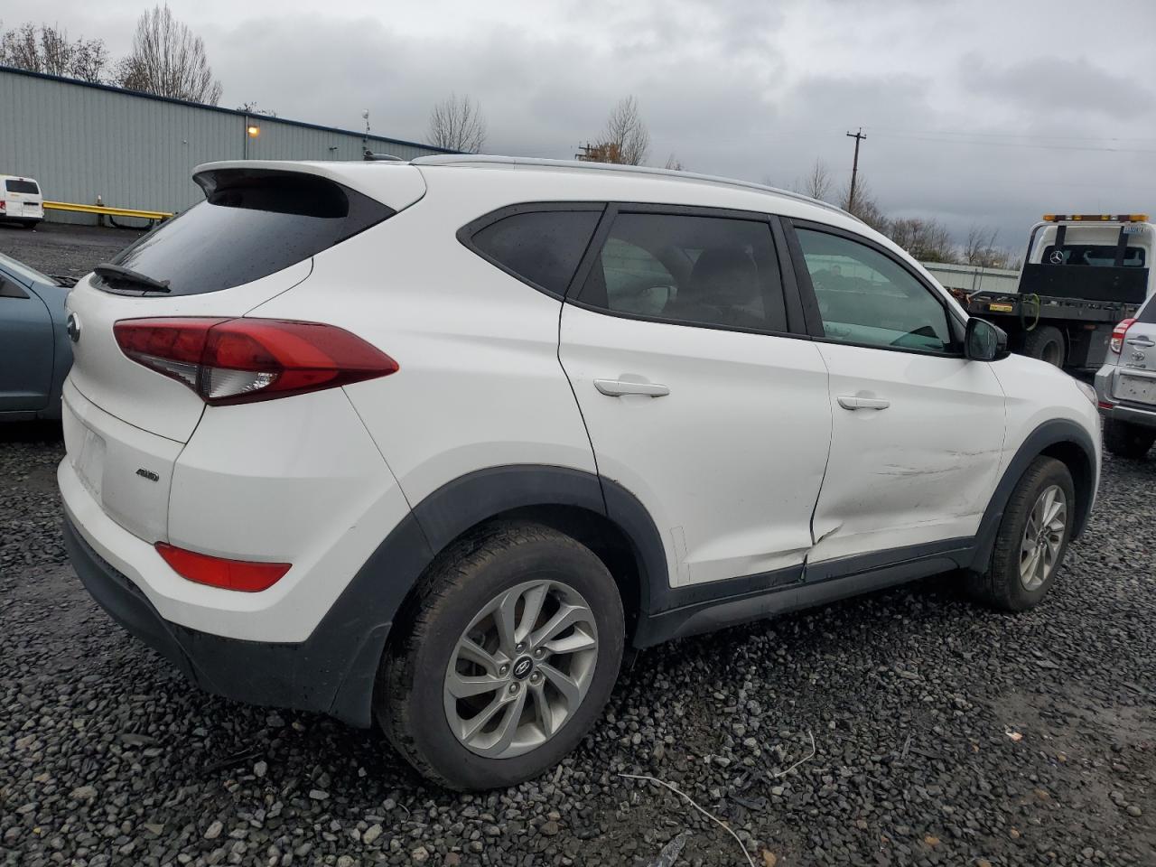 Lot #3044585201 2016 HYUNDAI TUCSON LIM