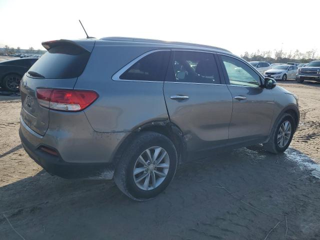 VIN 5XYPG4A36HG263304 2017 KIA SORENTO no.3