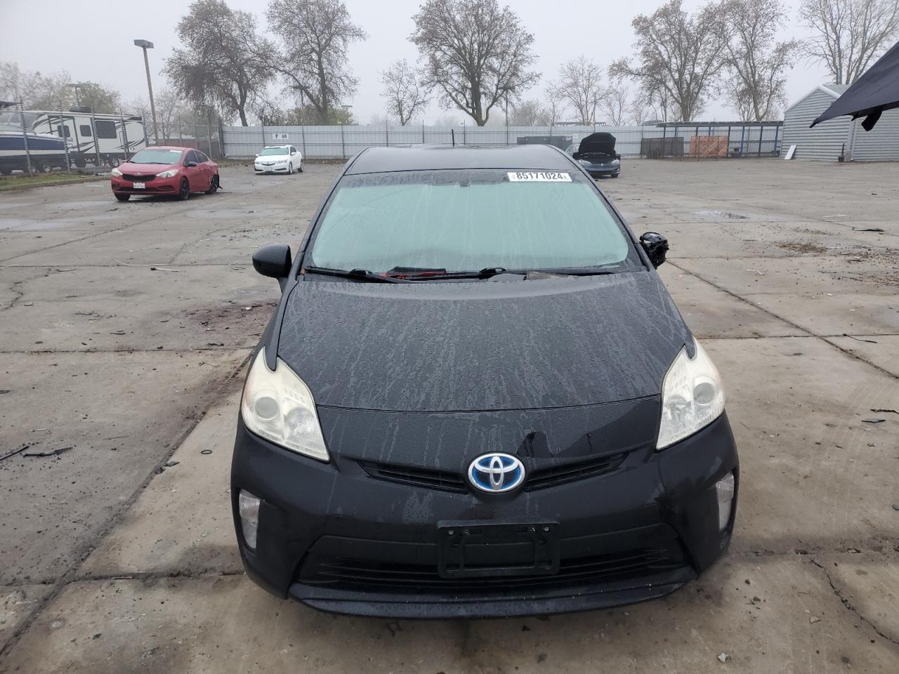 Lot #3033001025 2015 TOYOTA PRIUS