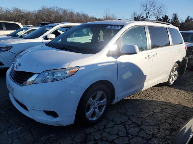 2012 TOYOTA SIENNA LE #3055308352