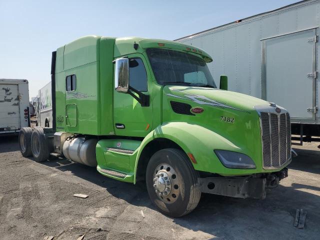 2017 PETERBILT 579 #3034626763