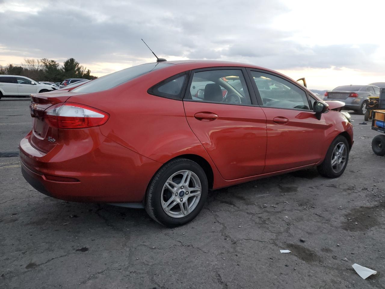 Lot #3033237807 2019 FORD FIESTA SE