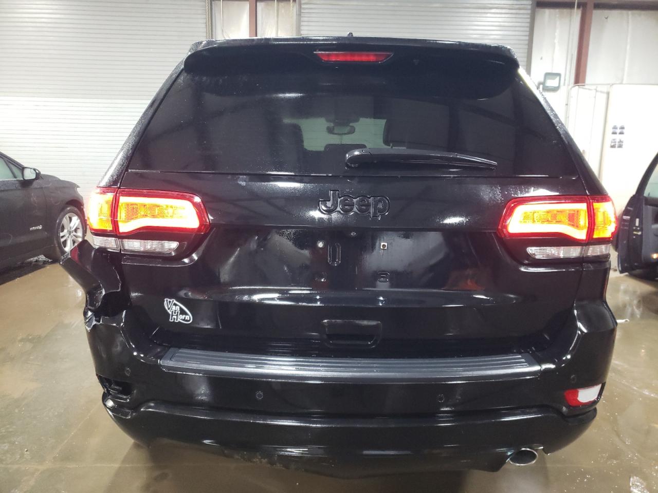 JEEP GRAND CHEROKEE LAREDO