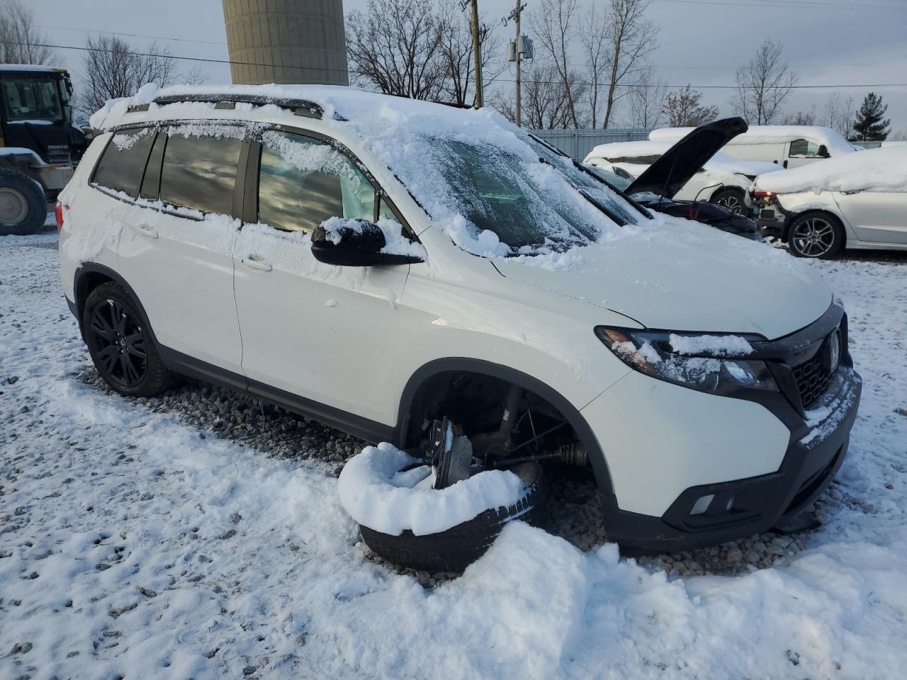 Lot #3050459271 2019 HONDA PASSPORT S