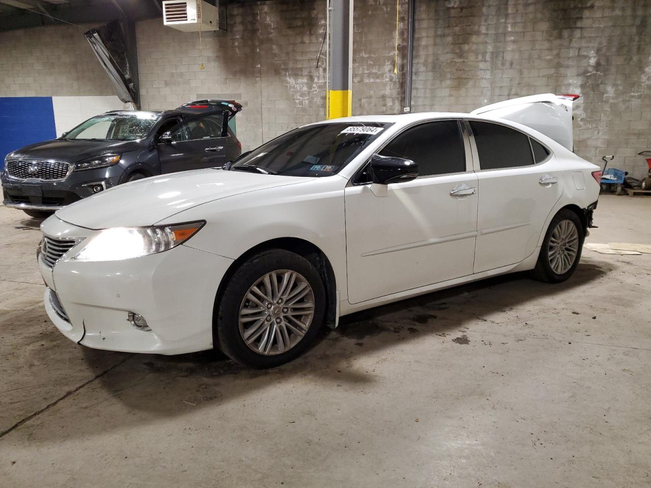 Lot #3033357875 2015 LEXUS ES 350