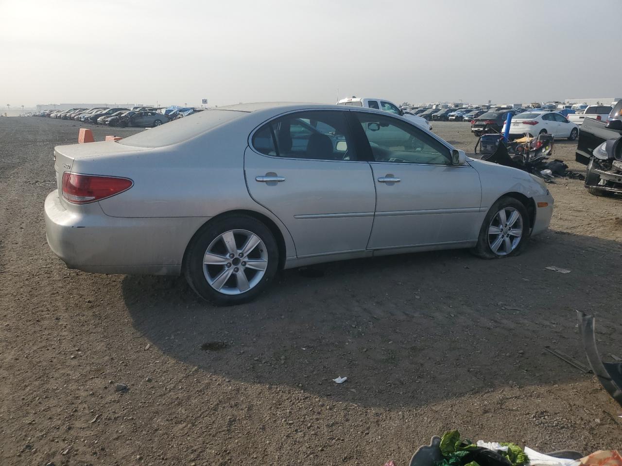 Lot #3042014228 2005 LEXUS ES 330