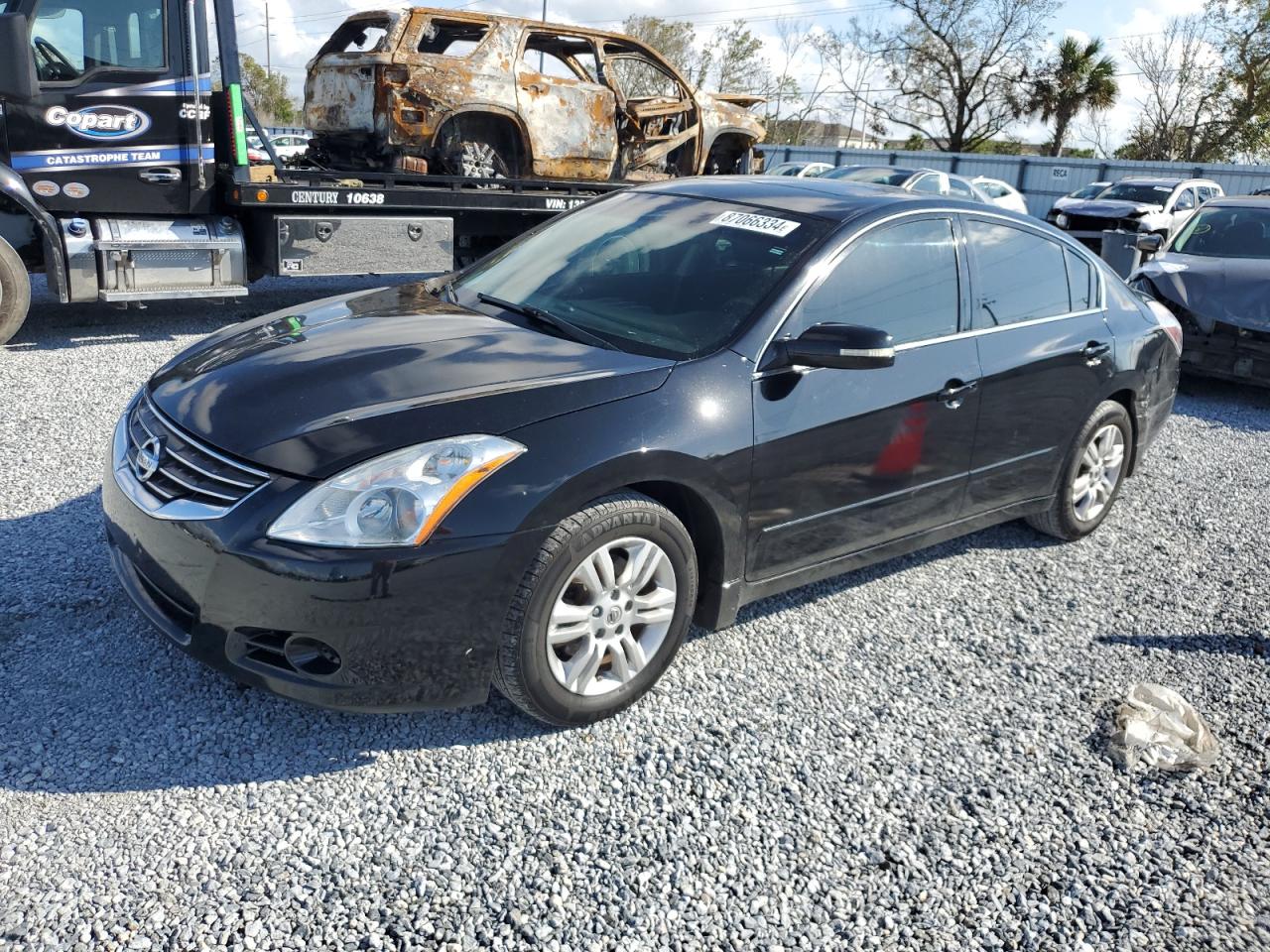  Salvage Nissan Altima