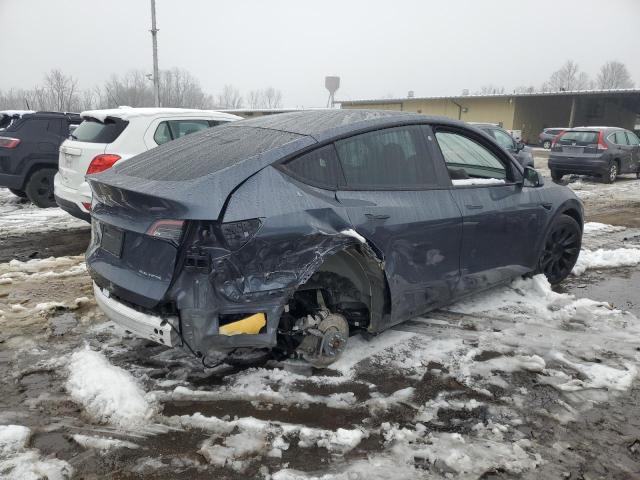 VIN 7SAYGDEEXPA028247 2023 TESLA MODEL Y no.3