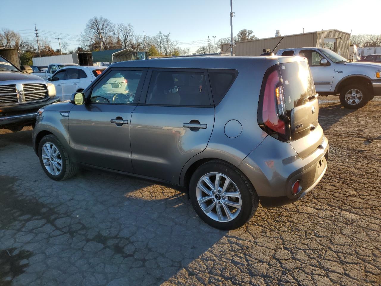 Lot #3033230801 2019 KIA SOUL +