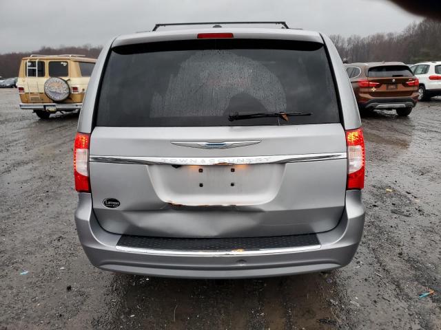 2015 CHRYSLER TOWN & COU - 2C4RC1BG2FR629188