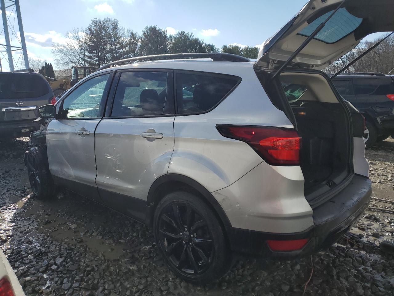 Lot #3024922385 2019 FORD ESCAPE SE