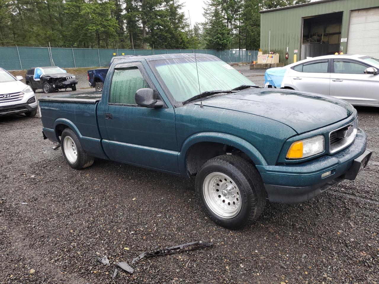 Lot #3037807266 1997 CHEVROLET S TRUCK S1