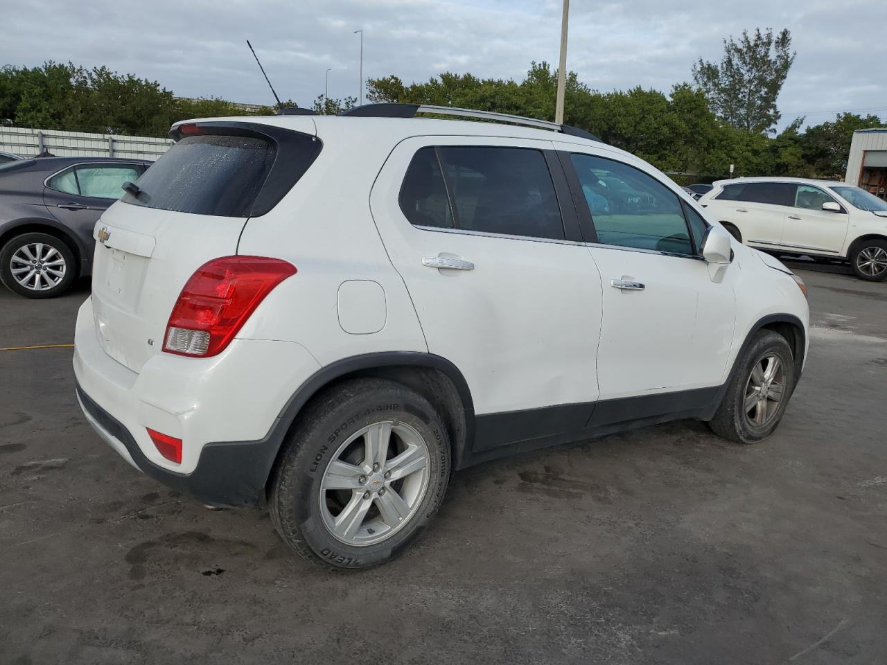 Lot #3024437550 2017 CHEVROLET TRAX 1LT