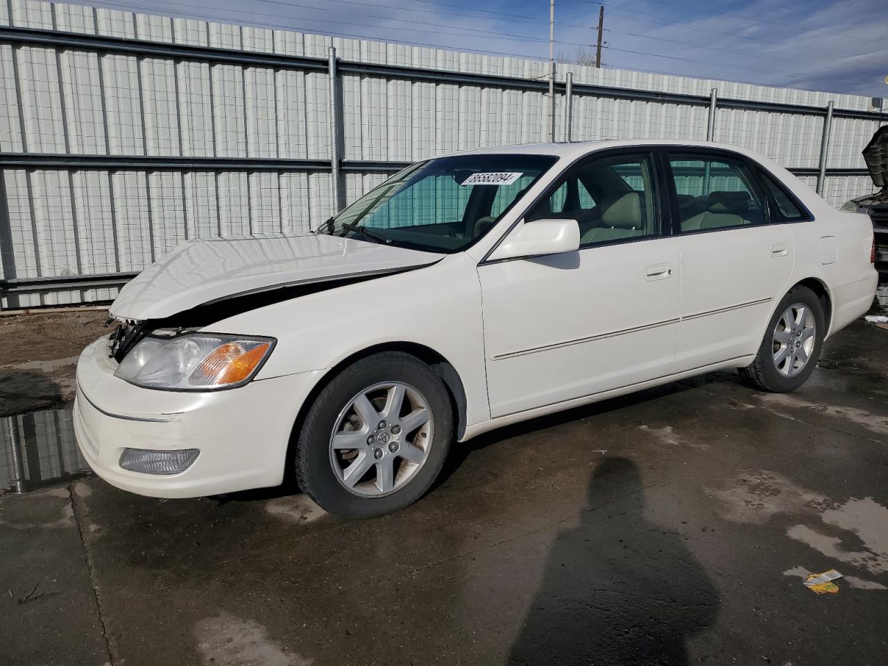  Salvage Toyota Avalon