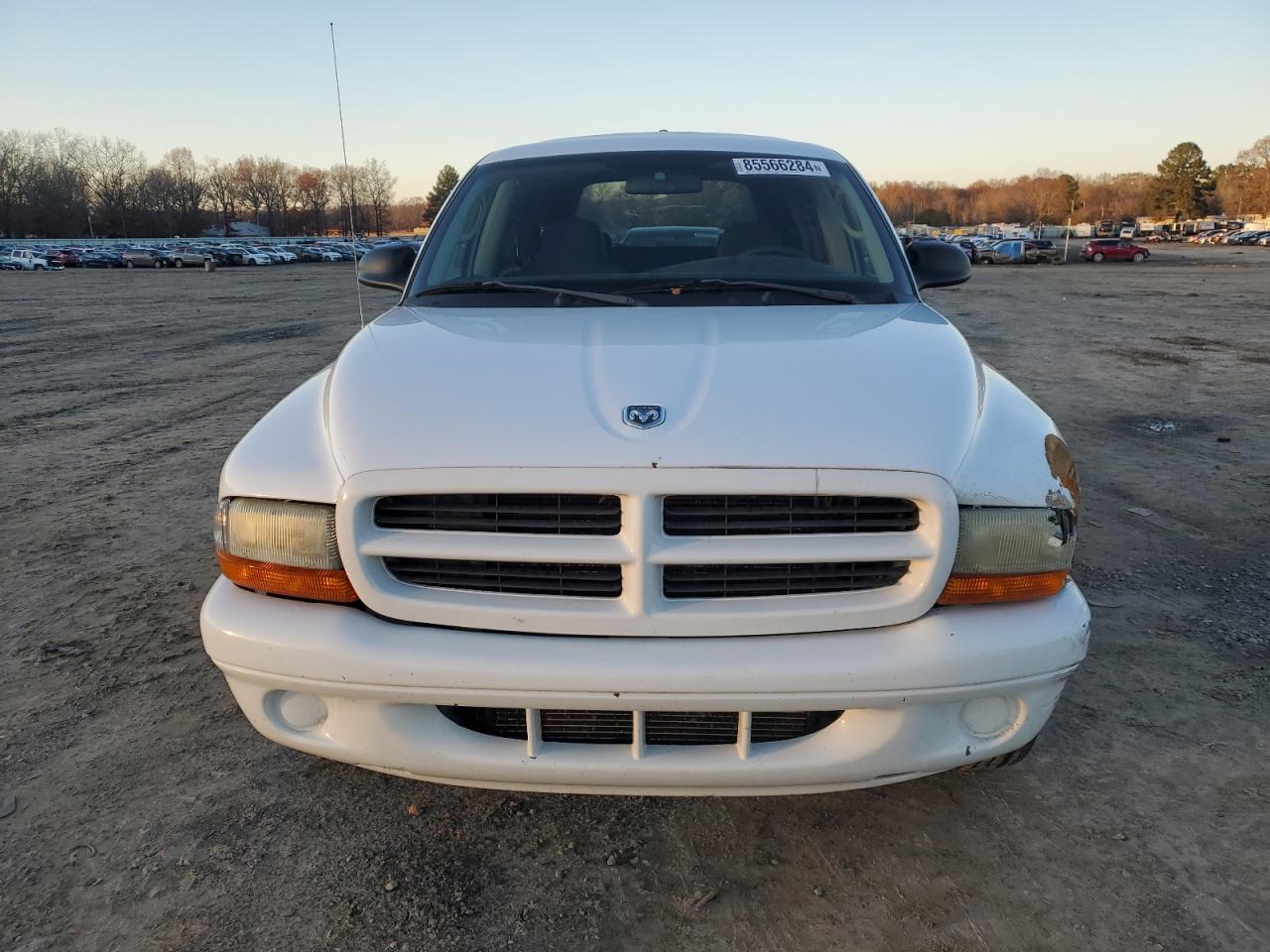 Lot #3030630138 2003 DODGE DURANGO SP