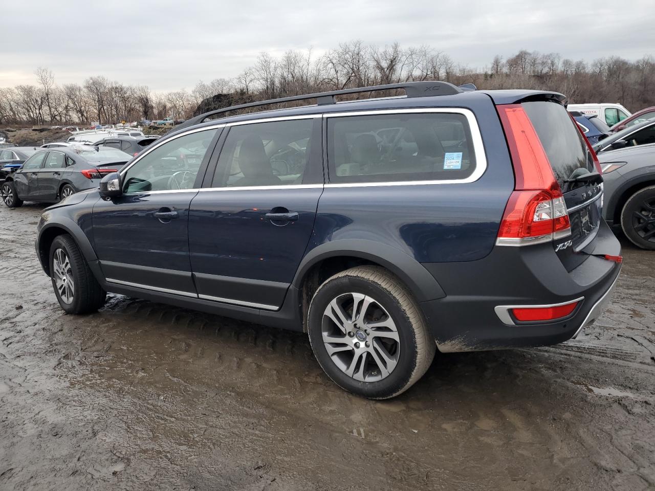 Lot #3034280149 2015 VOLVO XC70 T5 PR