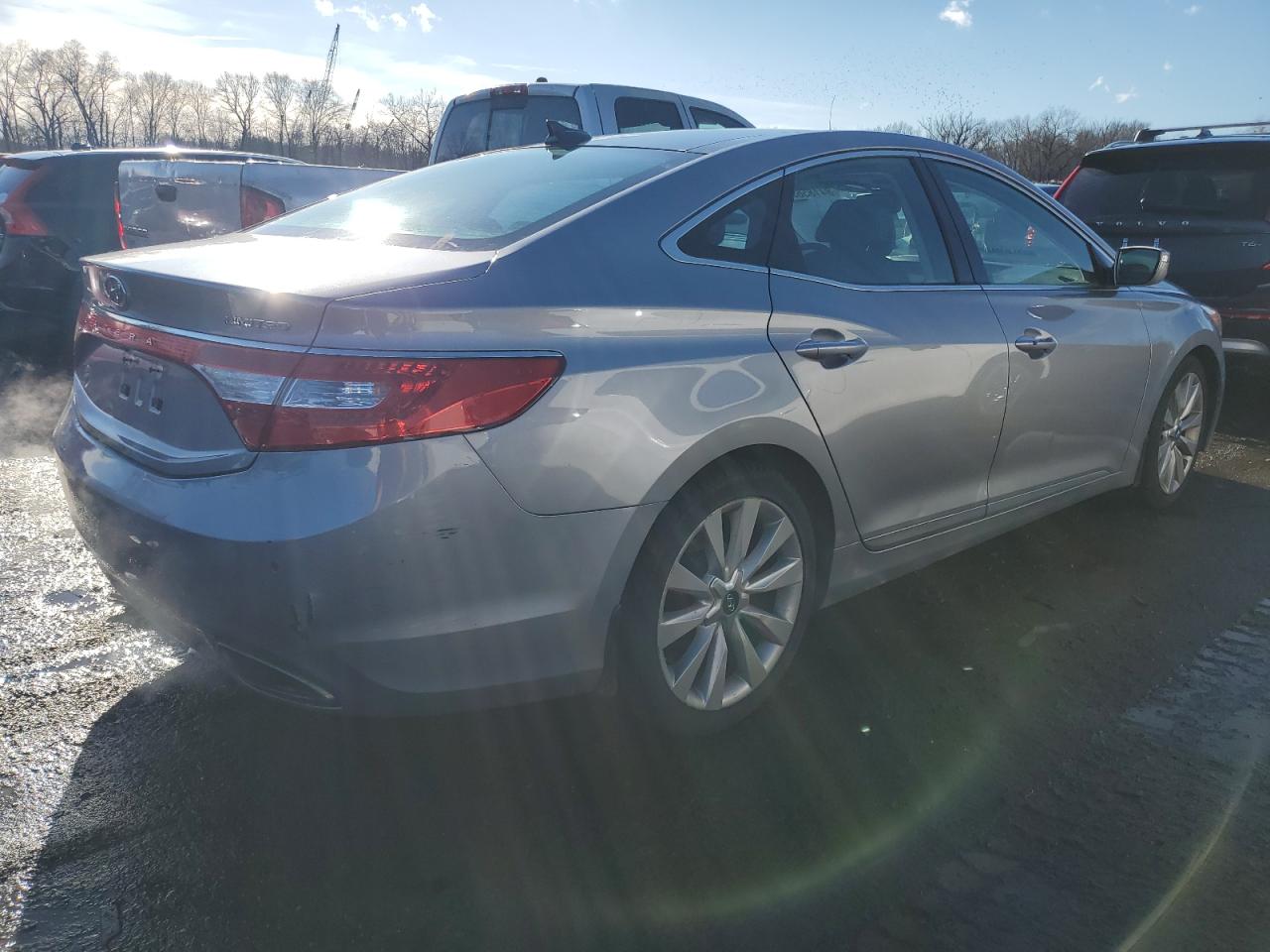 Lot #3036941809 2014 HYUNDAI AZERA GLS