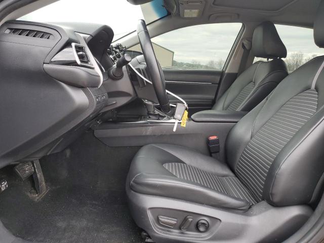 2018 TOYOTA CAMRY L - 4T1B11HK1JU513555