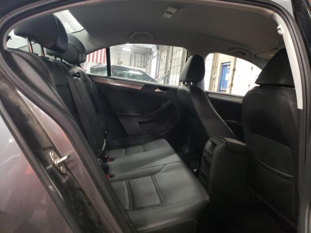 2018 VOLKSWAGEN JETTA SE - 3VWB67AJ3JM209039