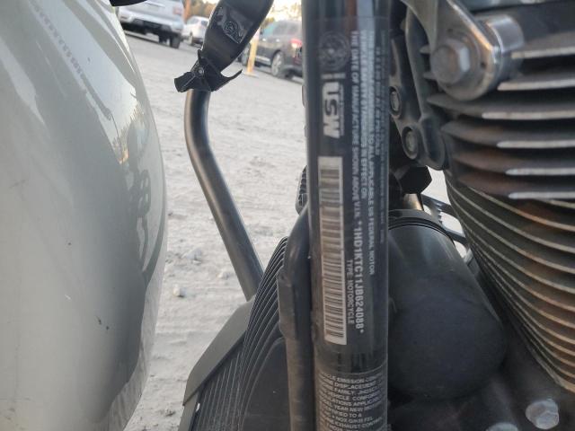 2018 HARLEY-DAVIDSON FLTRXS ROA - 1HD1KTC11JB624088