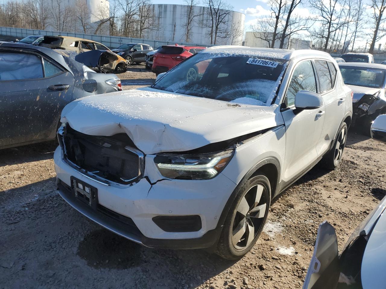  Salvage Volvo XC40