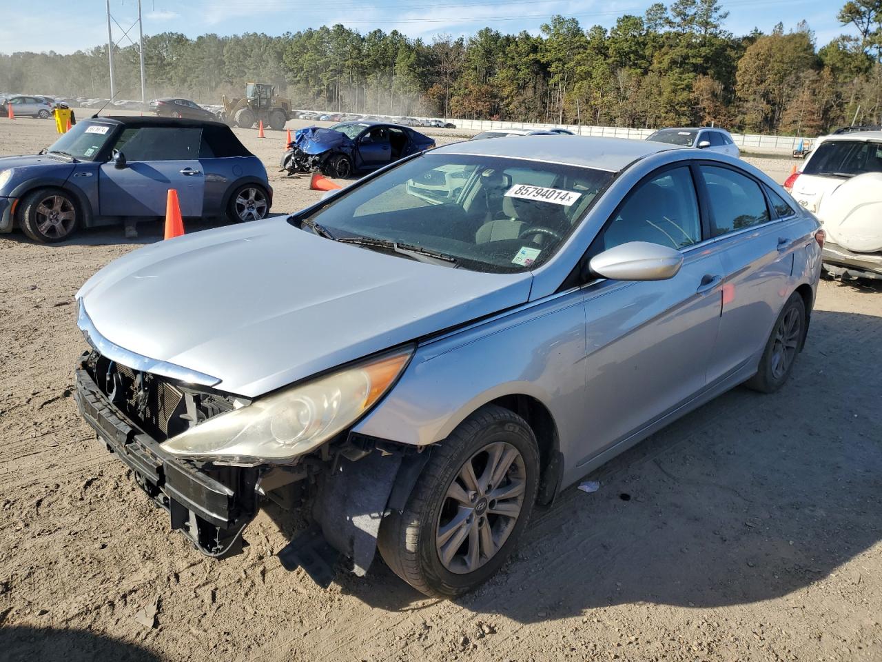 Lot #3038009206 2012 HYUNDAI SONATA GLS