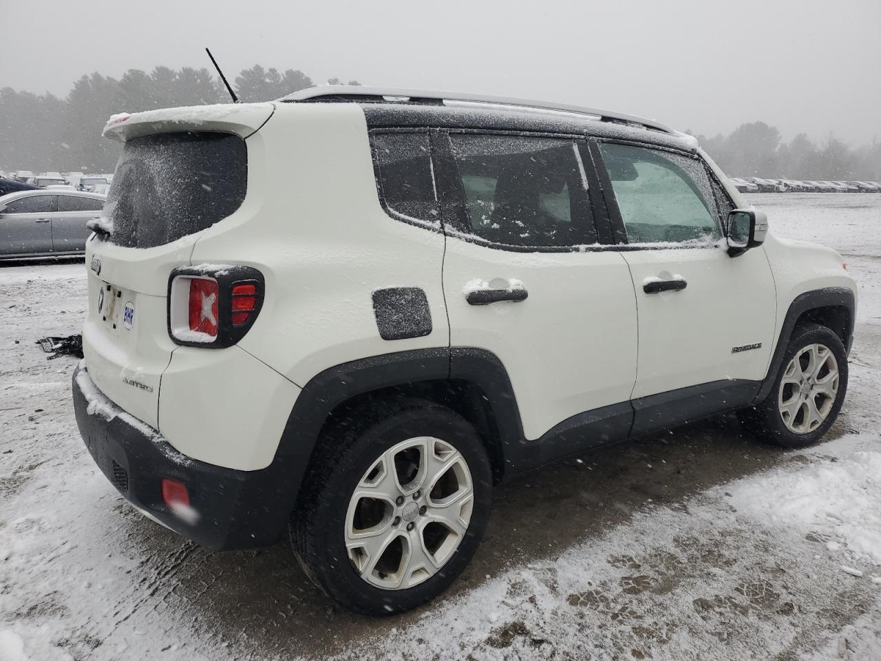 Lot #3041981276 2016 JEEP RENEGADE L