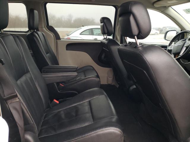 2016 CHRYSLER TOWN & COU - 2C4RC1BG9GR280869