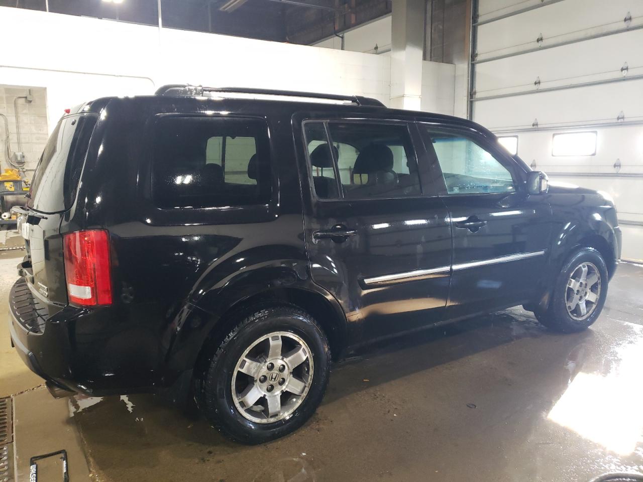 Lot #3034296086 2011 HONDA PILOT TOUR