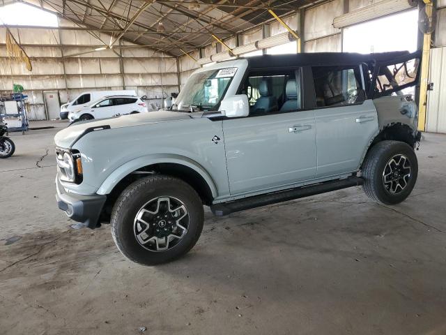 FORD BRONCO OUT