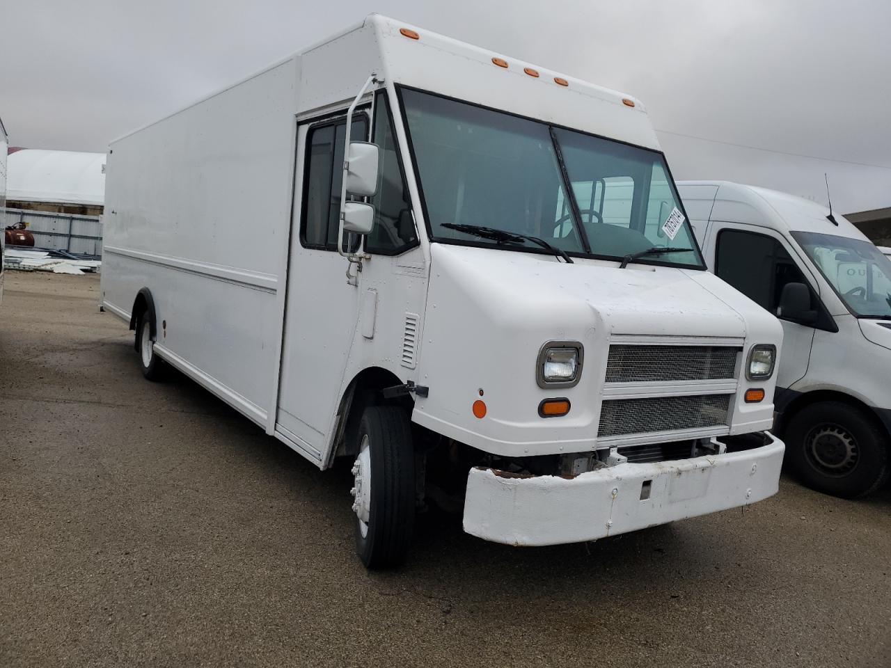 Lot #3027019773 2006 FREIGHTLINER CHASSIS M