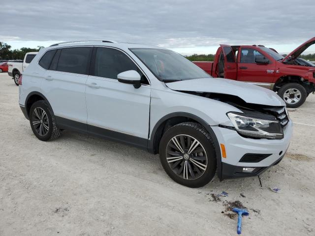 VIN 3VV3B7AX0JM192032 2018 VOLKSWAGEN TIGUAN no.4