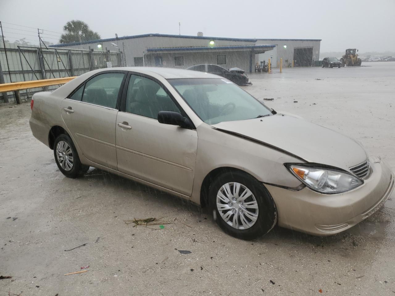 Lot #3050569152 2005 TOYOTA CAMRY LE