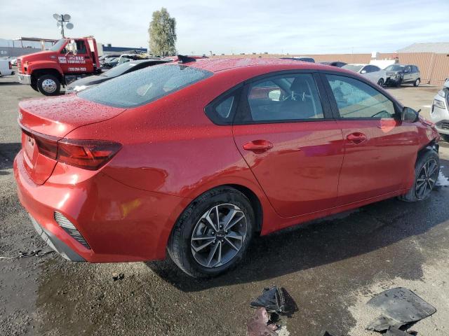 VIN 3KPF24AD9RE731849 2024 KIA FORTE no.3