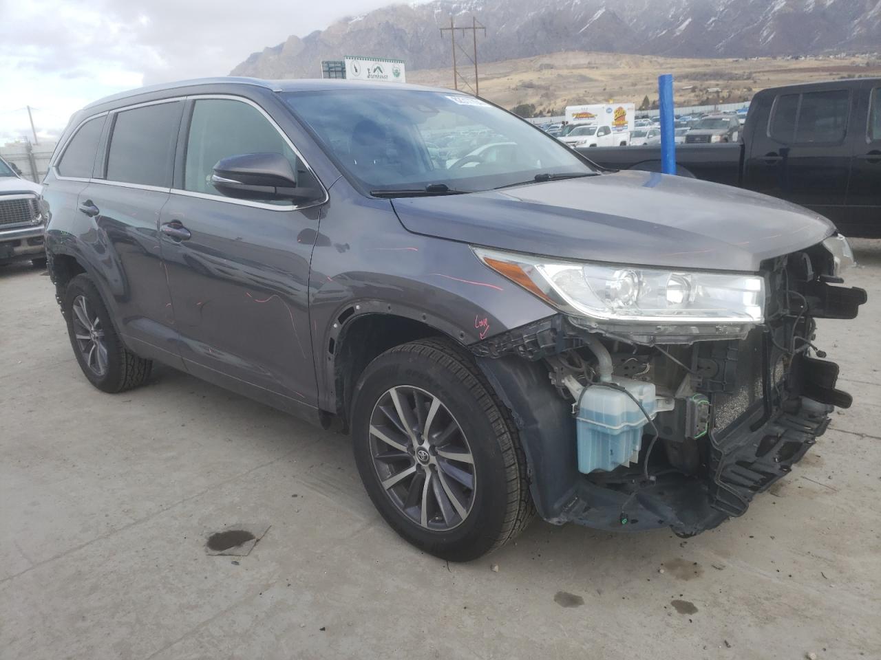 Lot #3024715607 2018 TOYOTA HIGHLANDER