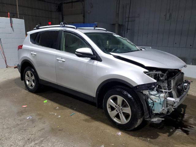 2015 TOYOTA RAV4 XLE - JTMRFREV7FJ044238