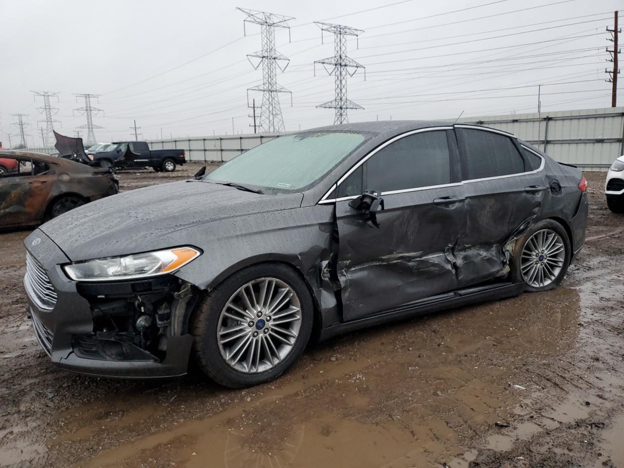 FORD FUSION SE