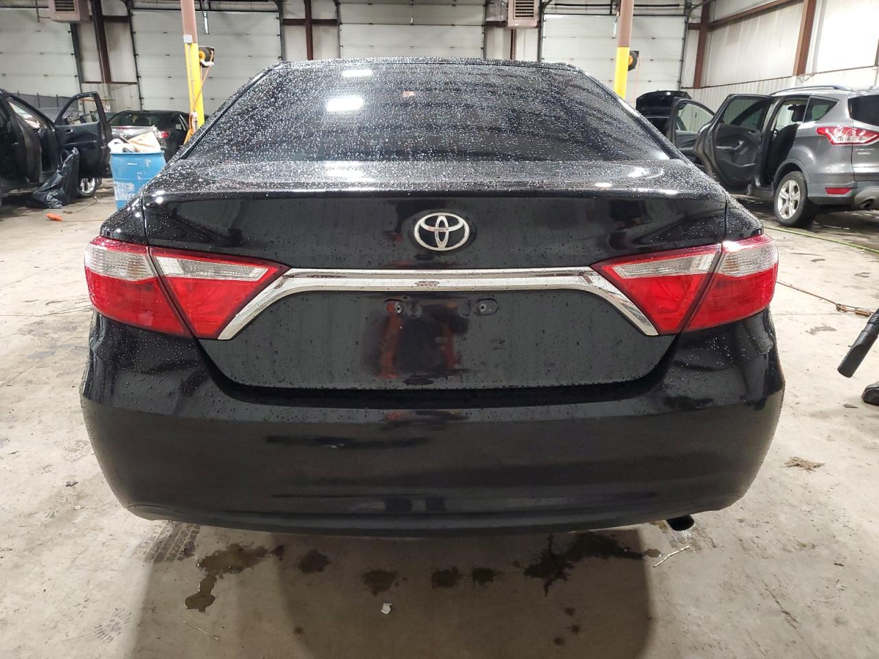 Lot #3030636110 2017 TOYOTA CAMRY LE