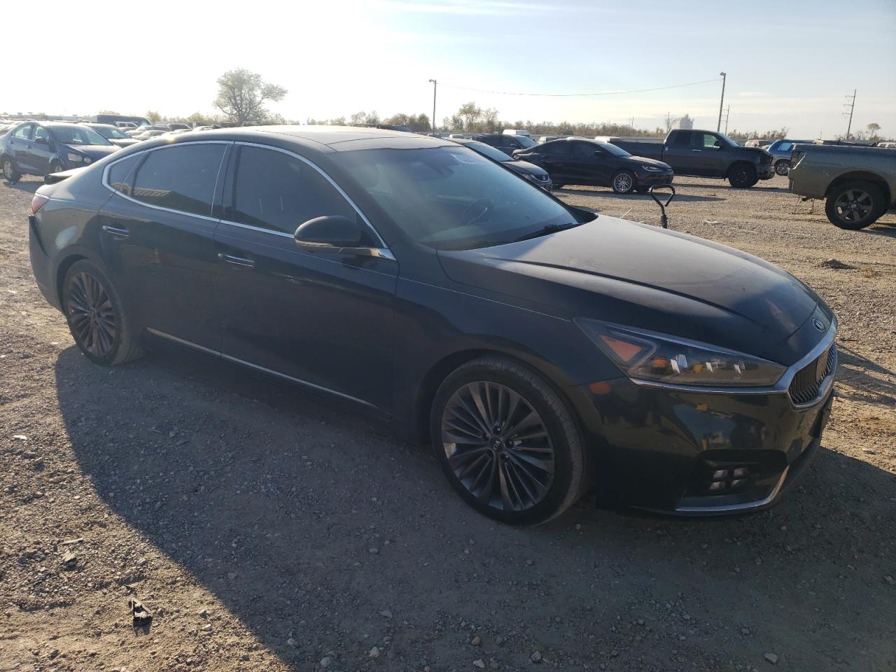 Lot #3029700076 2017 KIA CADENZA PR