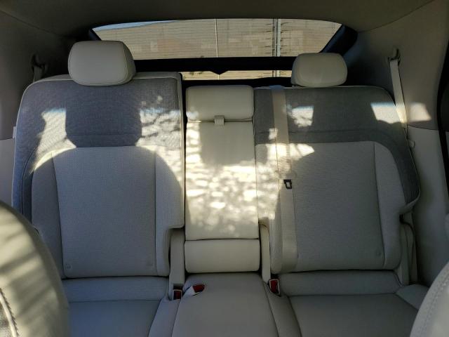 2025 GENESIS GV60 STAND KMUKB4SA4SU026108