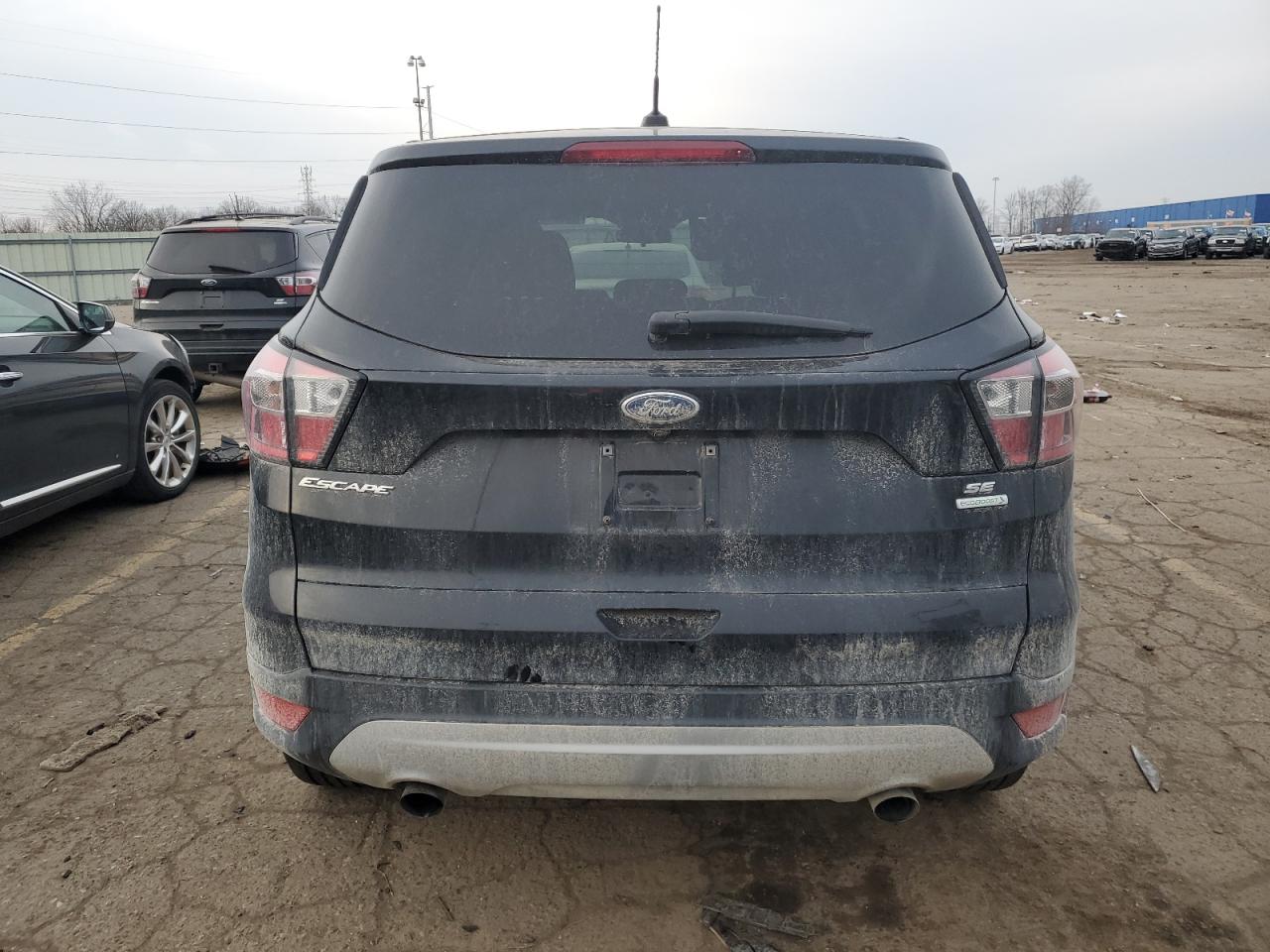 Lot #3028537945 2017 FORD ESCAPE SE