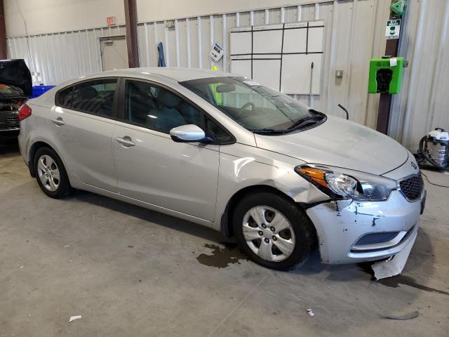 VIN KNAFK4A66G5524133 2016 KIA FORTE no.4