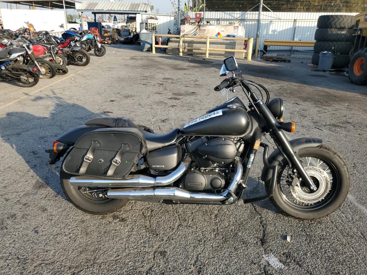 JH2RC5389PK300025 HONDA VT750 C2B 2023
