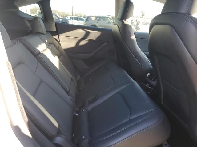 2023 TESLA MODEL Y 7SAYGDEE0PA123559