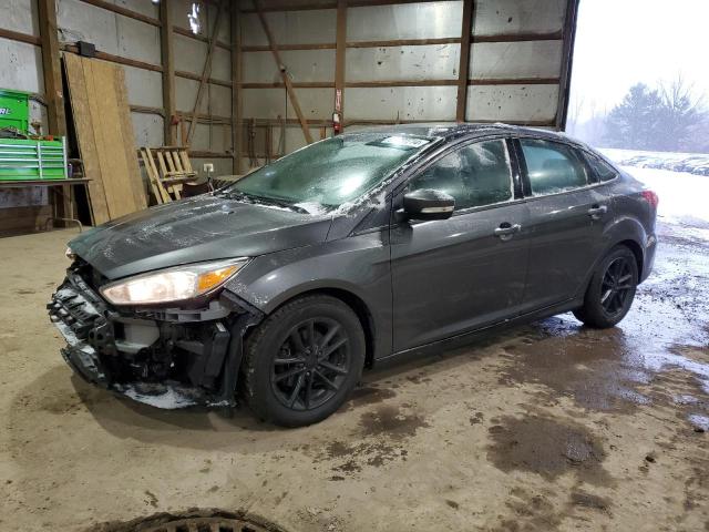 VIN 1FADP3F22FL253986 2015 FORD FOCUS no.1