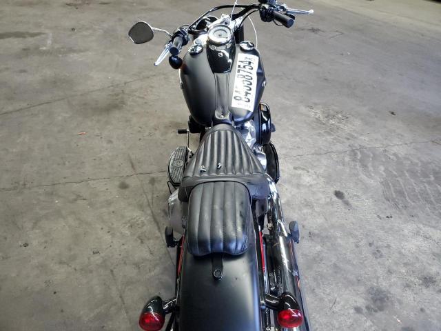 2019 HARLEY-DAVIDSON FLSL 1HD1YDJ14KC016181