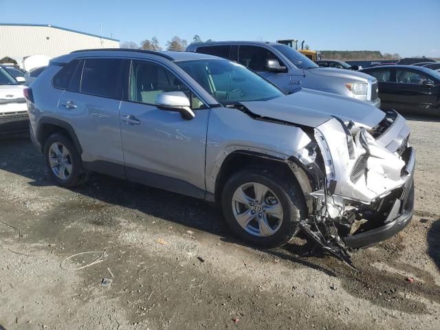 2022 TOYOTA RAV4 XLE - JTMRWRFV6ND138414
