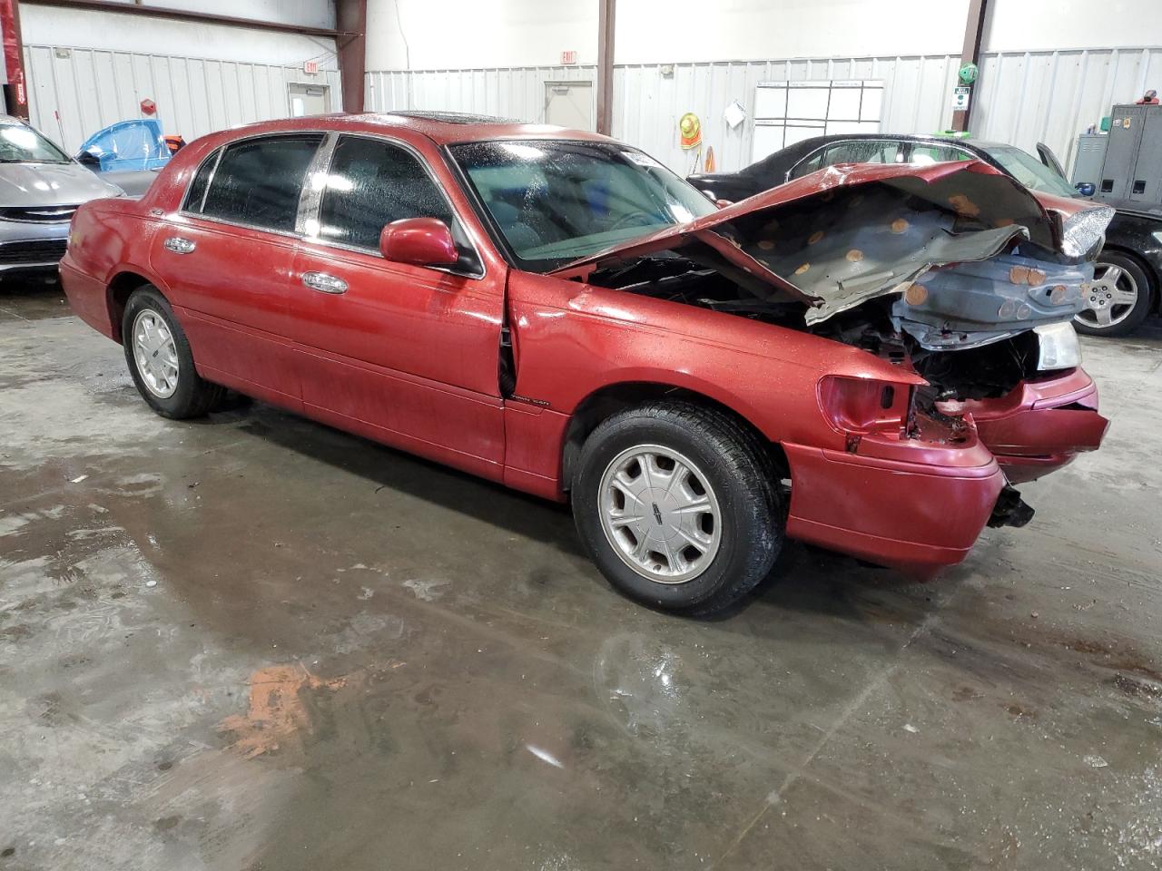 Lot #3024714642 1999 LINCOLN TOWN CAR S